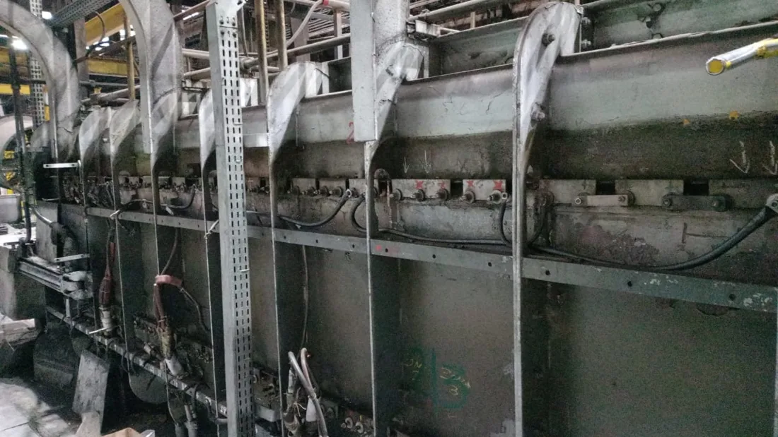 Vista externa de forno industrial